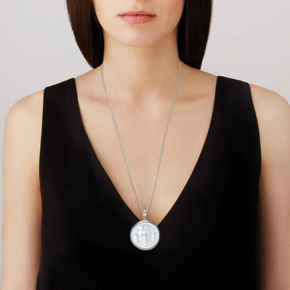 Aréthuse Round Pendant - Image 3