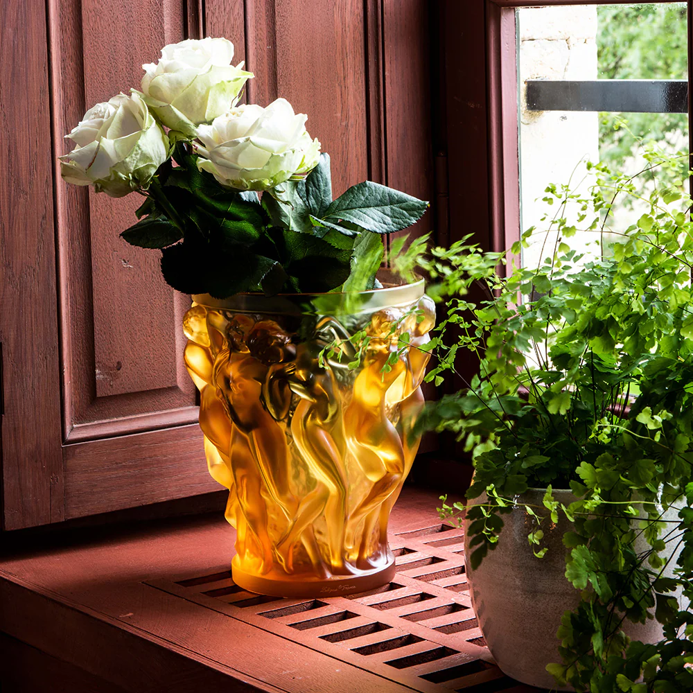 Bacchantes vase - Image 3
