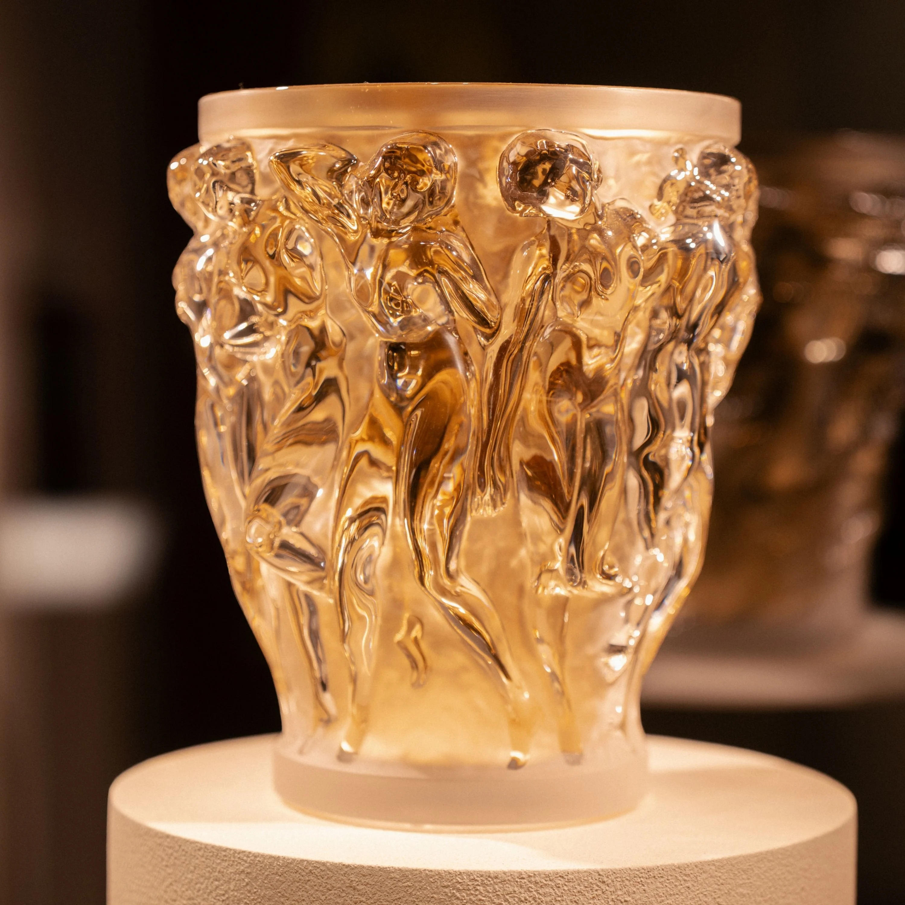 Bacchantes vase - Image 4