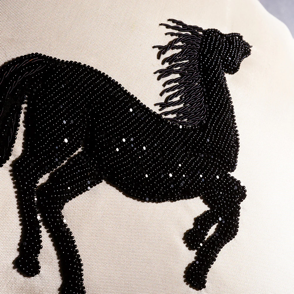 Cheval Bondissant beaded cushion - Image 2