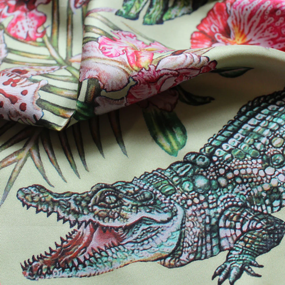 Foulard Lalique by Ginny Litscher, Light green Jungle design - Image 2