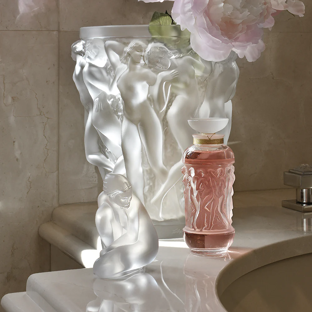 Venus, Small Nude sculpture - Image 3